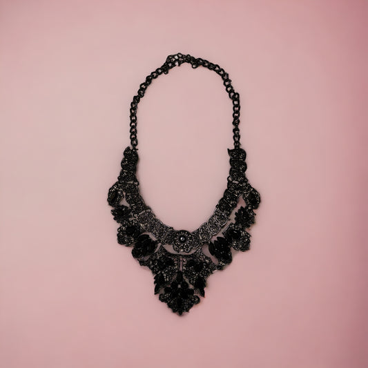Black Crystal Bold Glamour Necklace